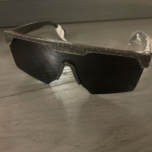 Free people supernova polarized sunglasses - Picture 5 of 8